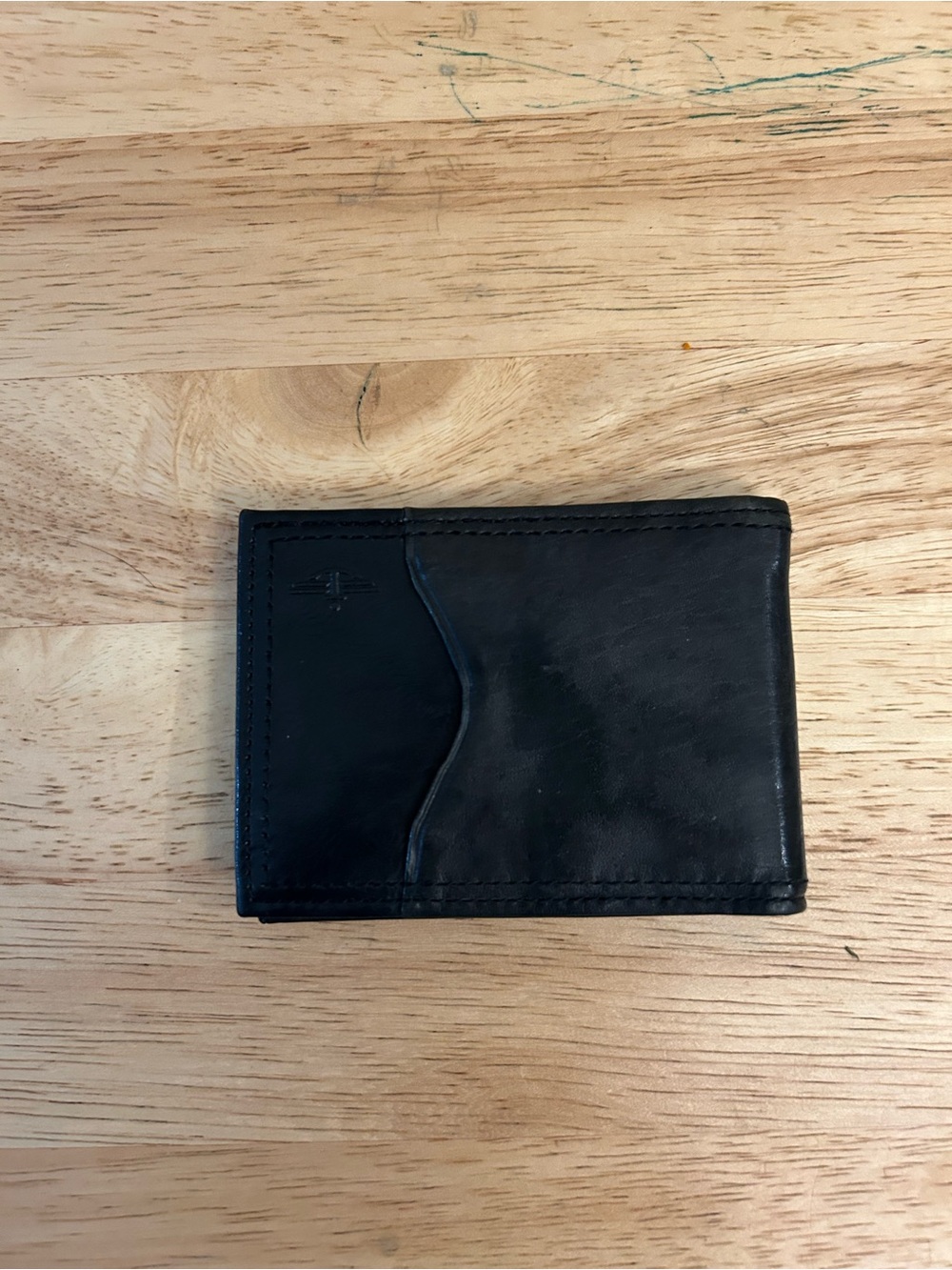 Dockers Genuine Leather Men's Slim Extra Capacity Bifold Wallet.